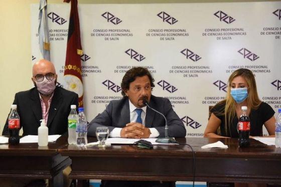 saenz en consejo de ciencias económicas