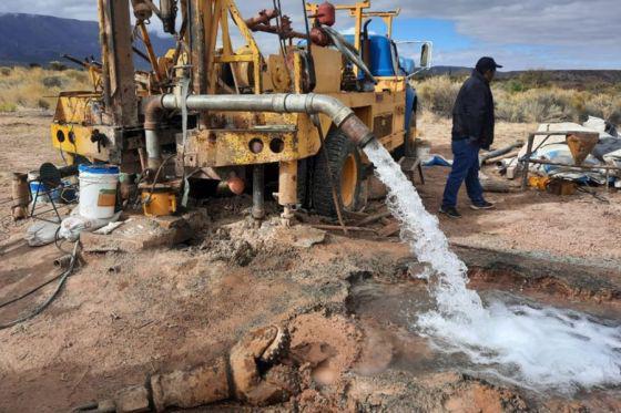 77639-se-invertira-mas-de-52-millones-para-proveer-agua-potable-a-establecimientos-educativos