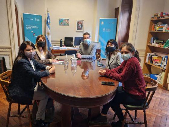 78217-provincia-y-nacion-intensifican-el-trabajo-en-las-politicas-publicas-de-niniez-y-adolescencia