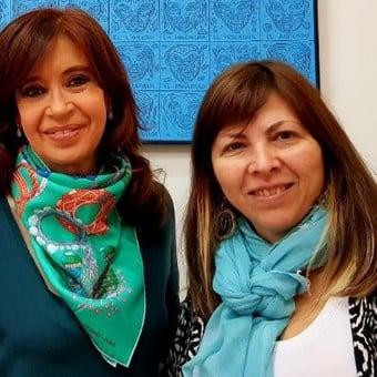 cristina-kirchner-junto-a-silvina___I_zC_WDDy_340x340__1