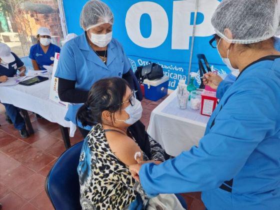 82249-mas-de-5-mil-personas-se-vacunaron-contra-covid-19-durante-el-fin-de-semana