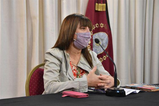 74932-la-vacunacion-a-docentes-se-hara-de-acuerdo-con-el-pedido-de-cada-establecimiento