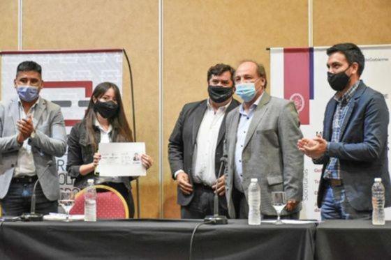76060-mas-de-12-mil-estudiantes-del-interior-accedieron-al-boleto-educativo-gratuito