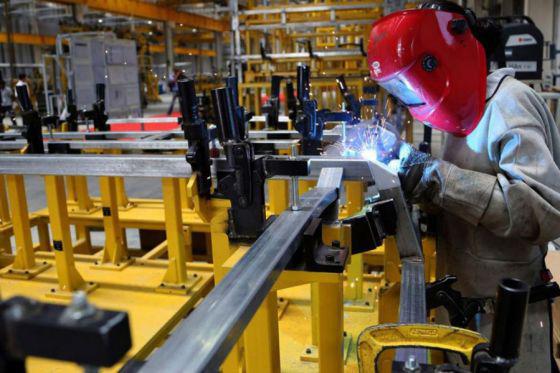 76823-prorrogan-el-decreto-que-prohibe-despidos-y-suspensiones