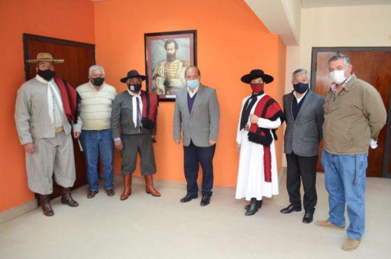 77104-se-planifican-acciones-en-conjunto-con-fortines-gauchos-para-homenajear-al-general-guemes