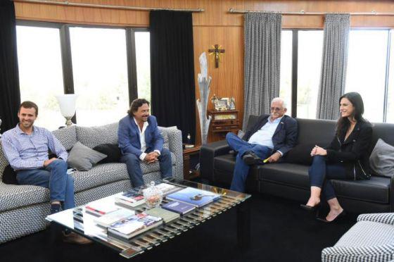 79126-el-gobernador-saenz-recibio-a-los-diputados-nacionales-electos-por-salta