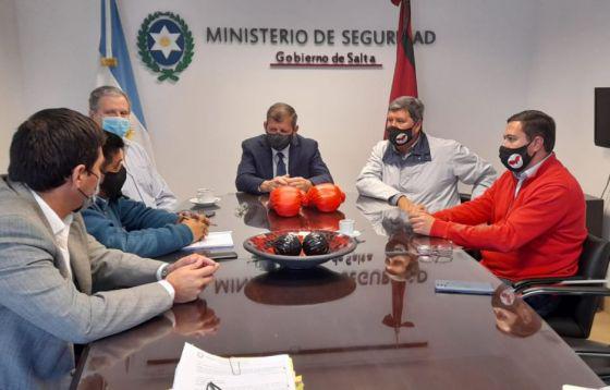 77727-promueven-las-conductas-deportivas-por-medio-del-boxeo-en-las-unidades-carcelarias-de-la-provincia (1)