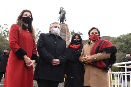 76673-en-el-bicentenario-del-fallecimiento-de-guemes-el-gobernador-saenz-y-el-presidente-fernandez-bregaron-por-la-construccion-de-un-pais-federal