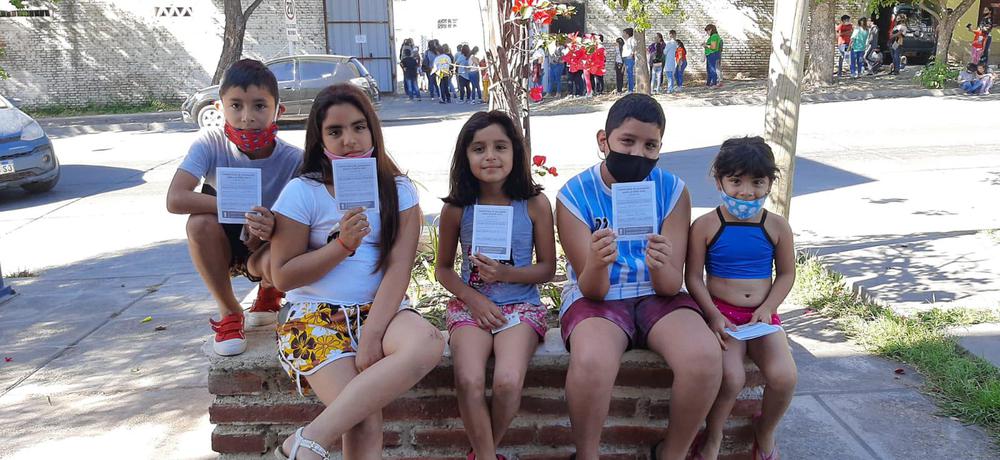 vacunan a niños