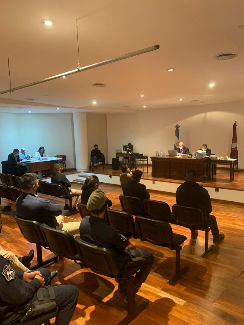 PLACA JUICIO MAMANI