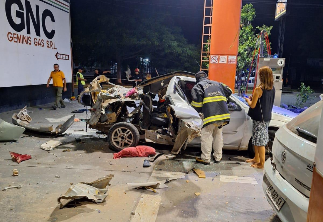 114135-un-auto-cargaba-gnc-y-exploto-el-tanque-habria-sido-adulterado-para-llevar-droga