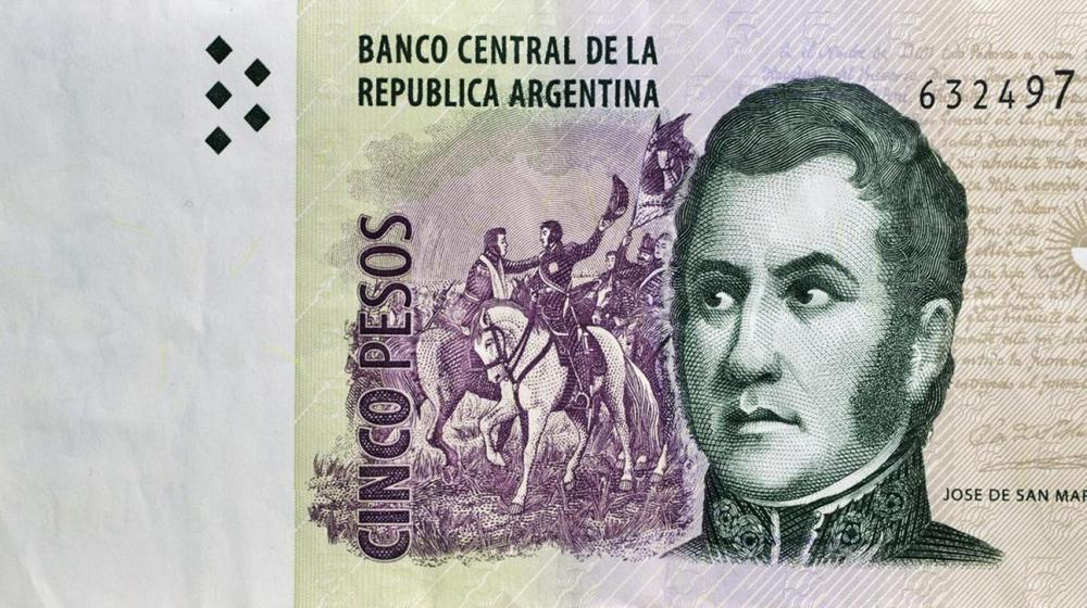 cinco pesos