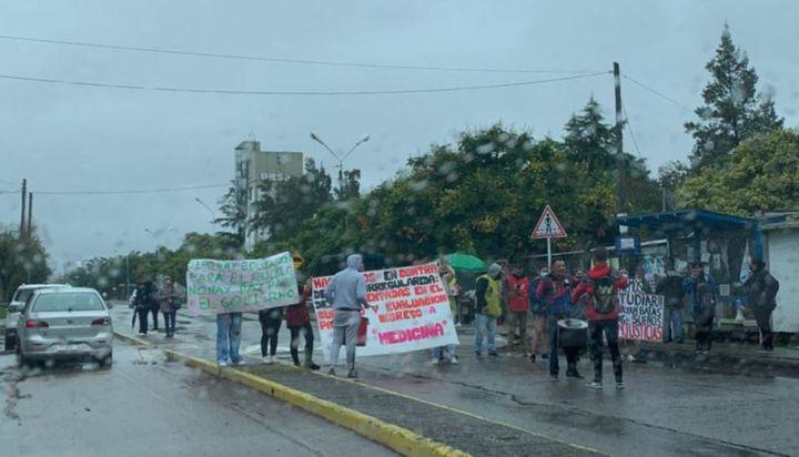 marcha de estudiantes de la unsa