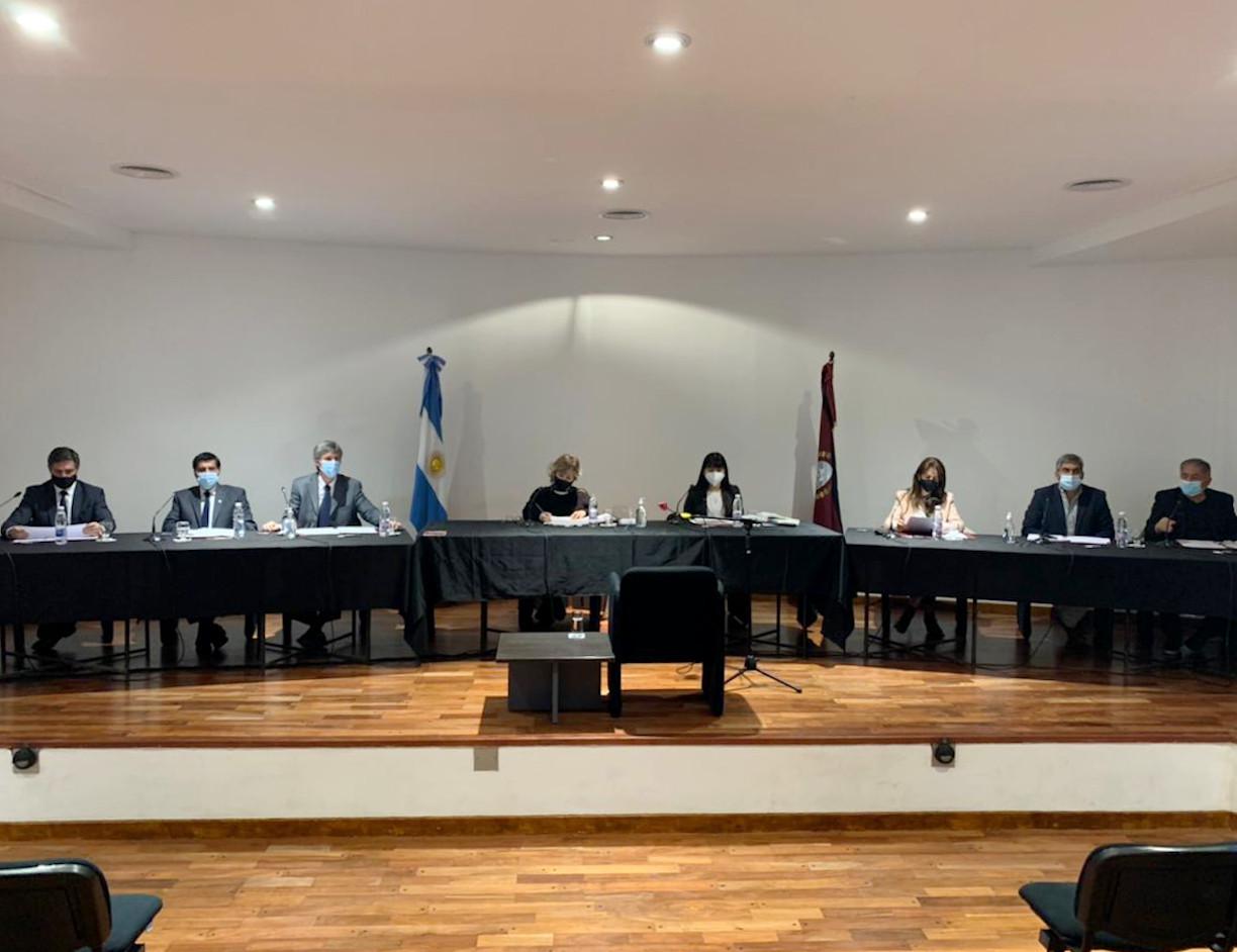 170921_consejo-de-la-magistratura-en-metan