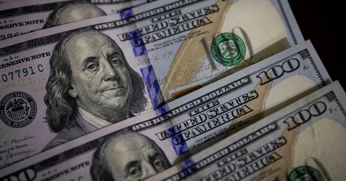 dolares