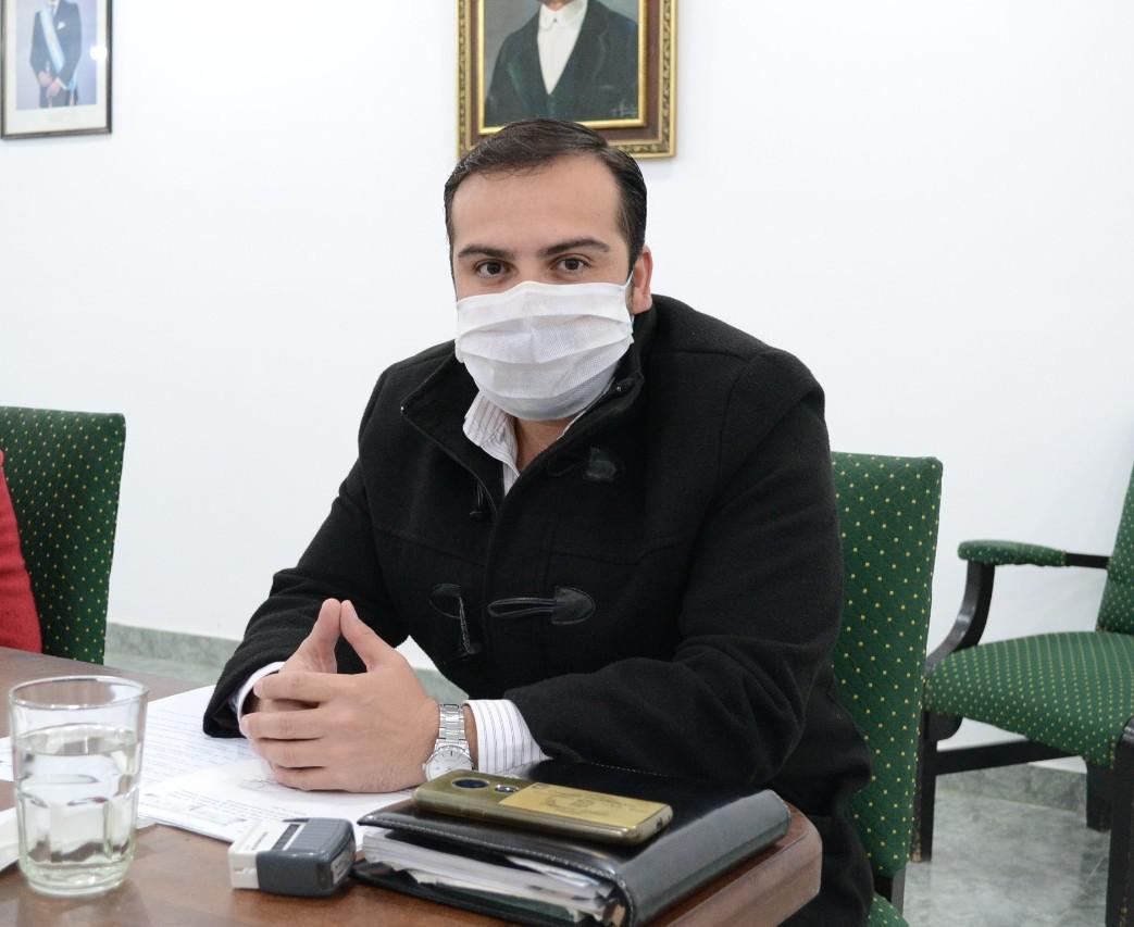 gustavo toledo