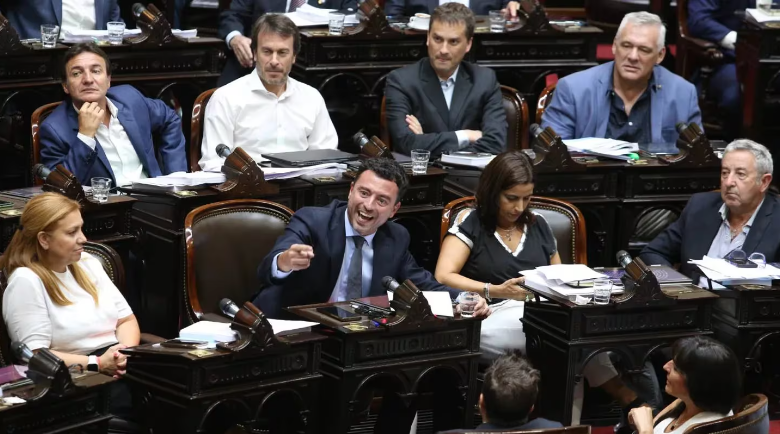 multimedia.normal.b19ea9cdd1df2961.U2luIHTDrXR1bG9fbm9ybWFsLnBuZw==