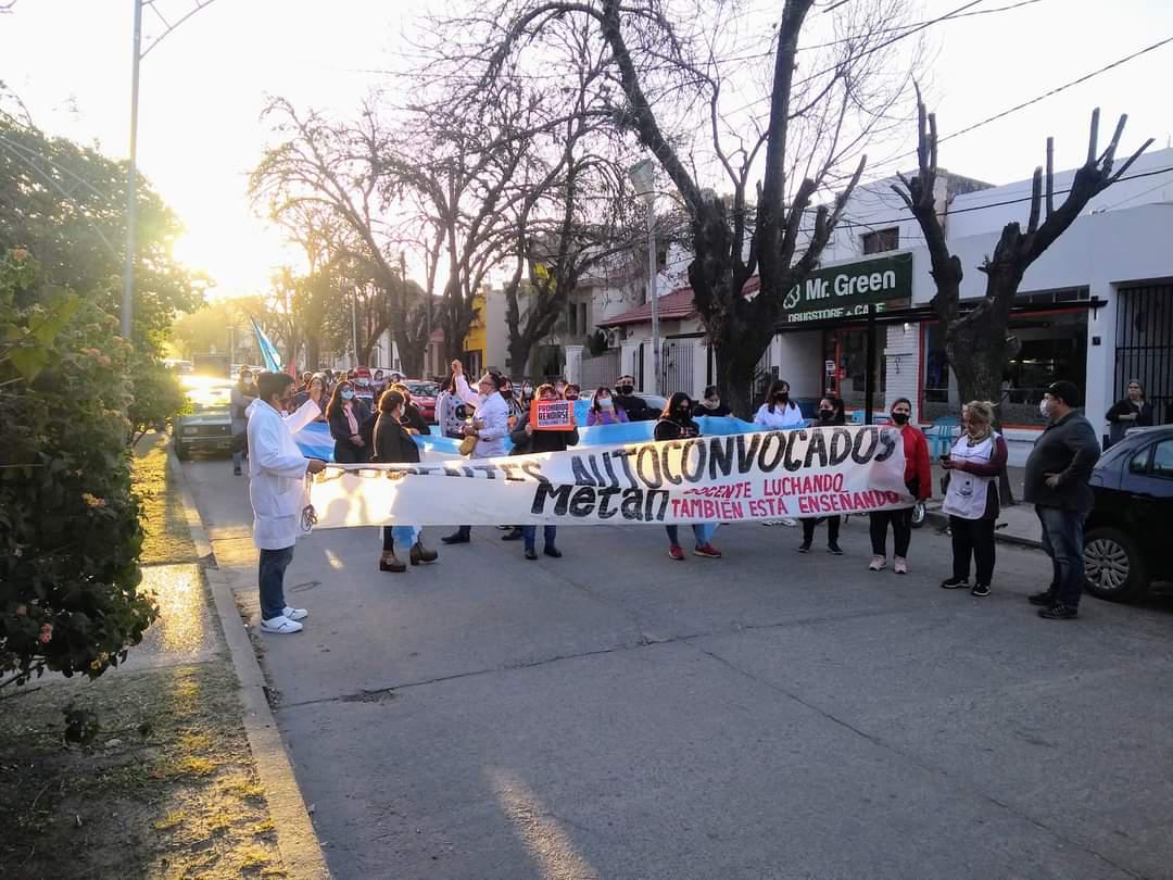 MARCHA DOCENTES