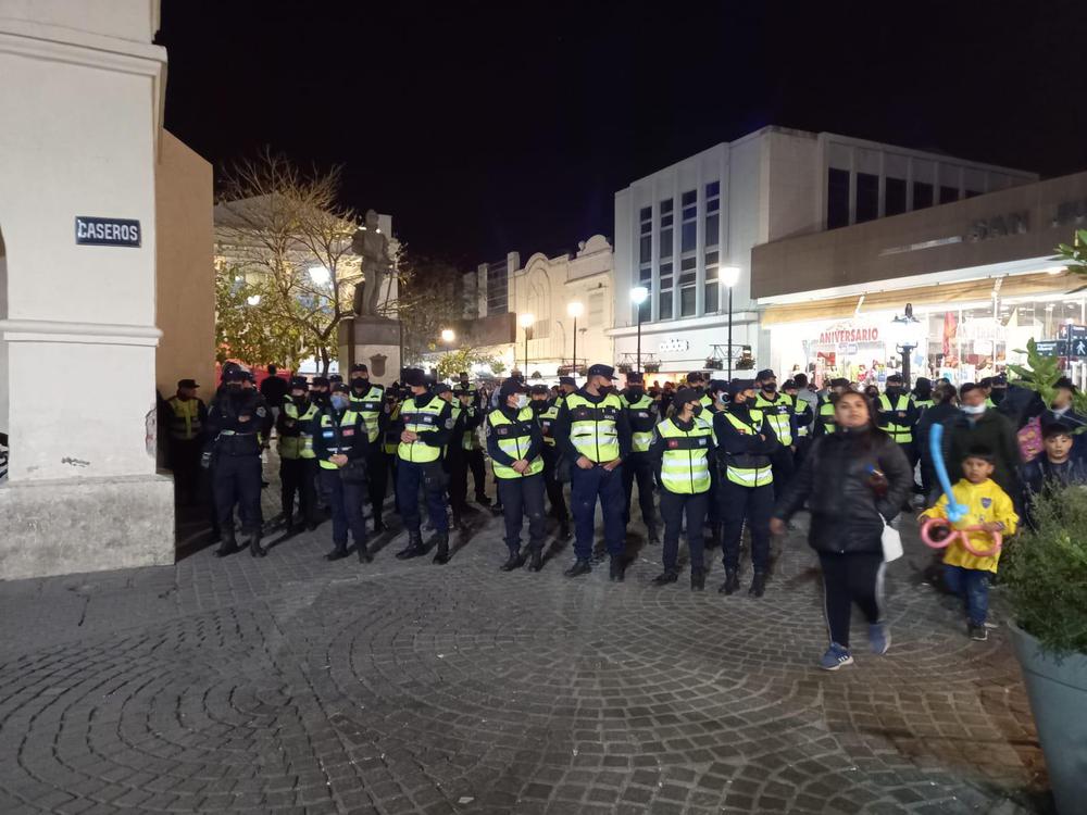 policias en salta