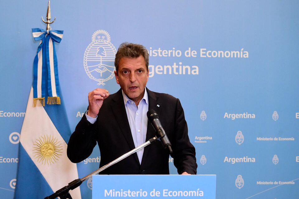 784860-massa-20nafta