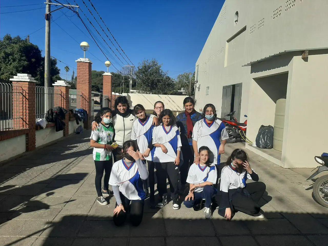 290516544_347325077586523_7698774335857453603_n