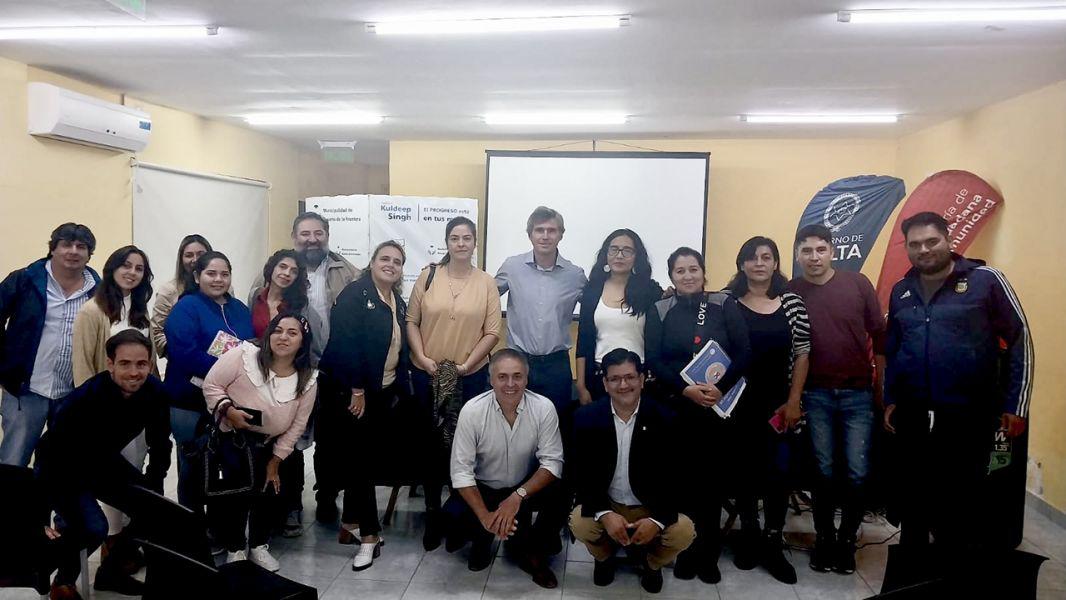 -capacitacion-a-organizaciones-de-la-sociedad-civil-de-rosario-de-la-frontera