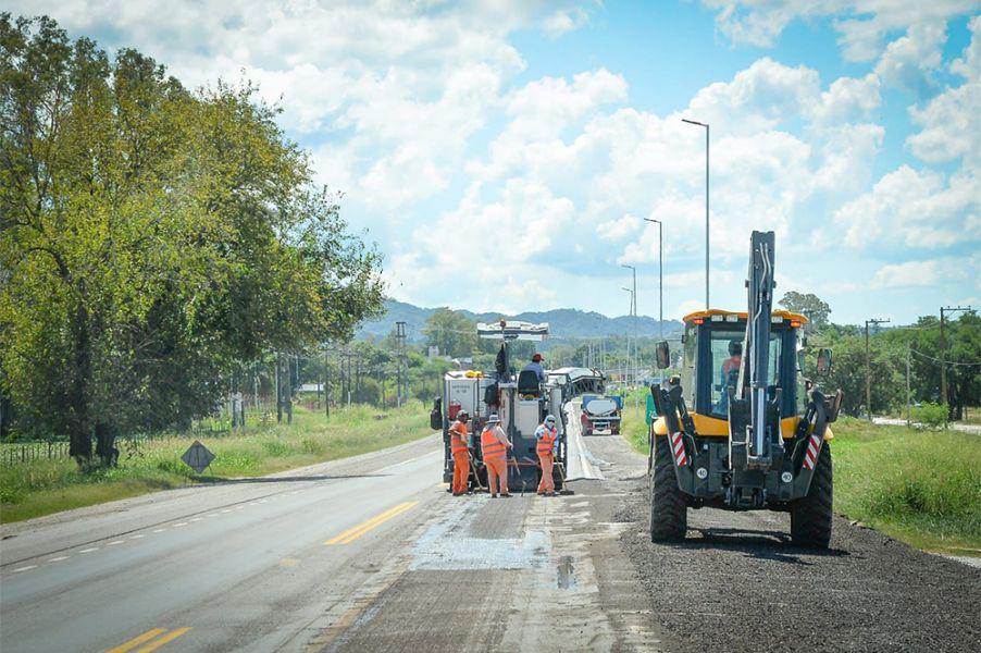 6307-rn-934-el-gobernador-verifico-el-avance-de-obras-de-la-nueva-autopista-rosario-de-la-frontera-metan