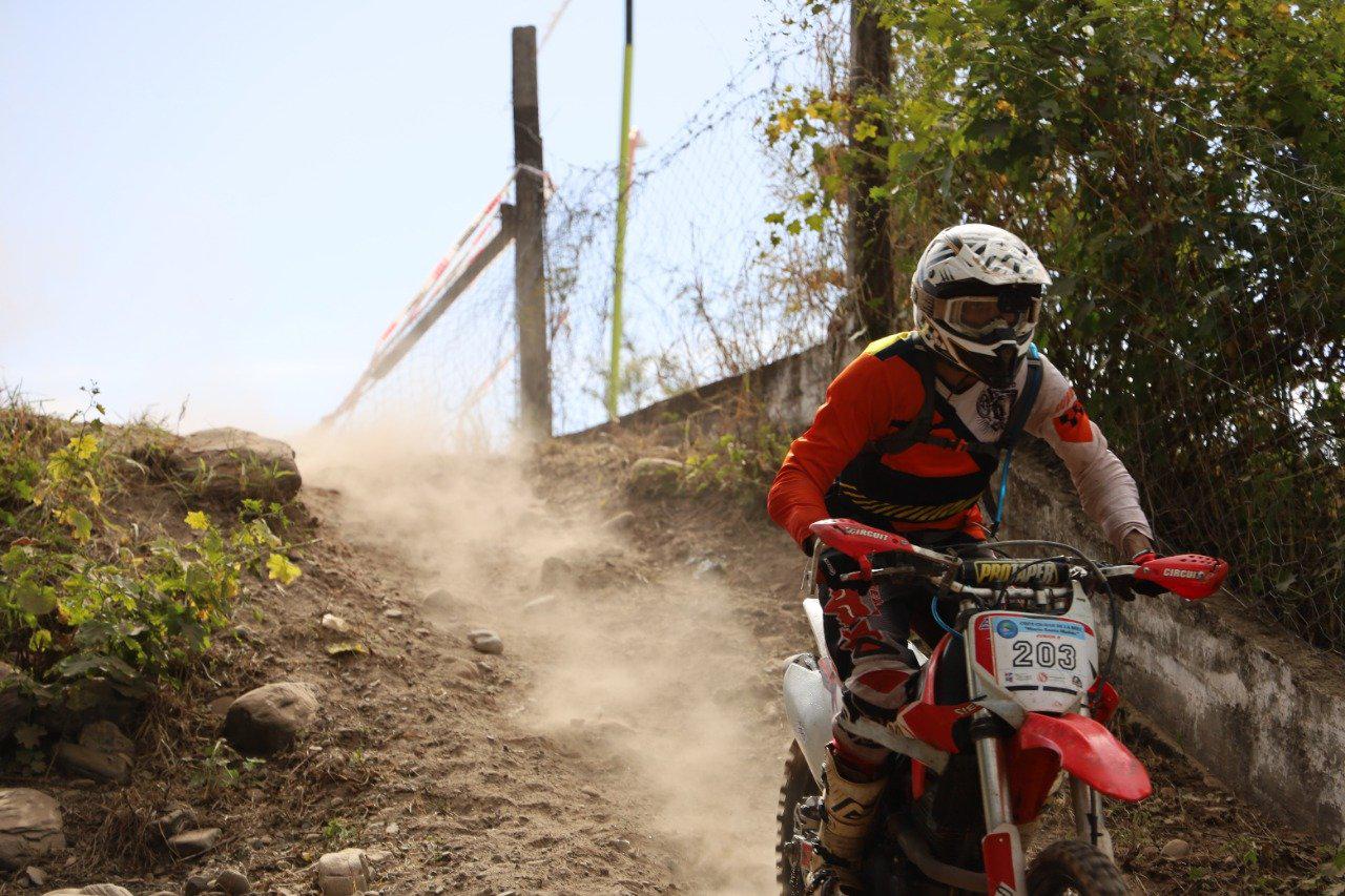 enduro 4