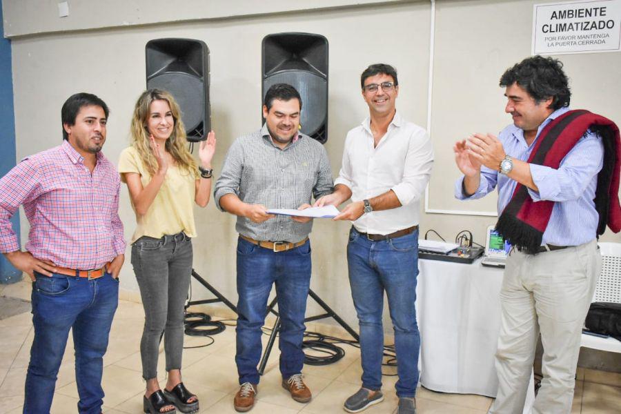 80803-cooperativas-de-el-galpon-y-metan-recibieron-su-matricula-habilitante