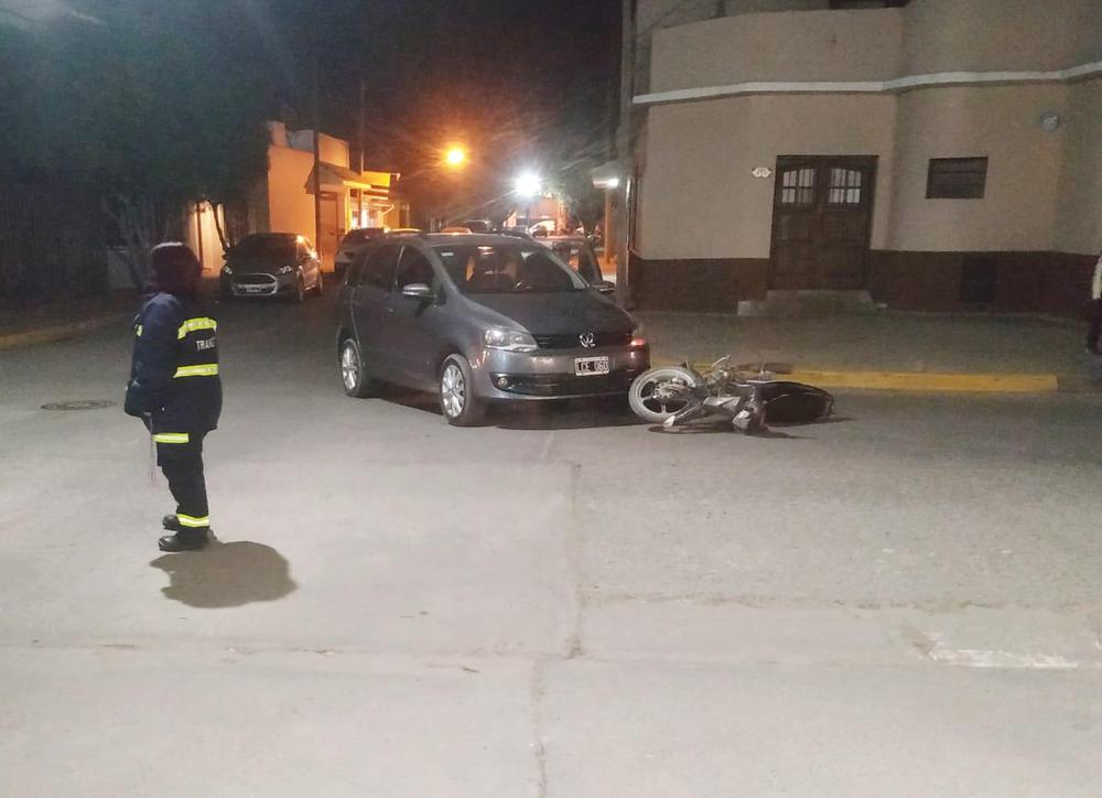 accidente auto y moto