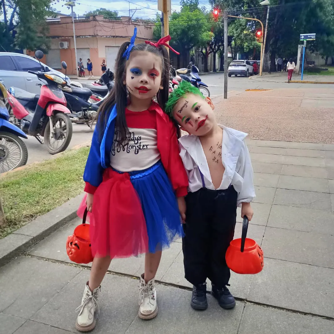 WhatsApp Image 2025-10-30 at 21.10.01