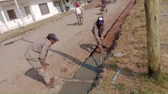 8793-realizan-obras-urbanas-en-joaquin-v-gonzalez