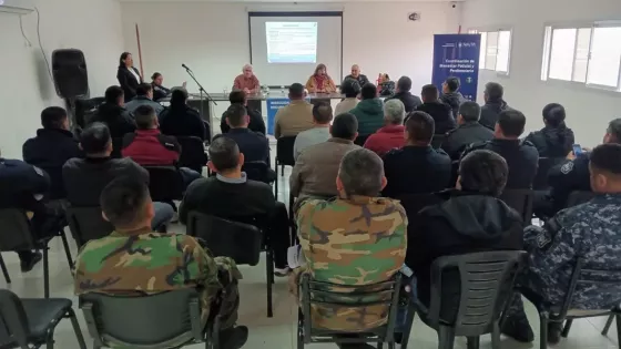 102820-asesoraron-a-policias-proximos-a-retiro-sobre-proceso-previsional-en-anta