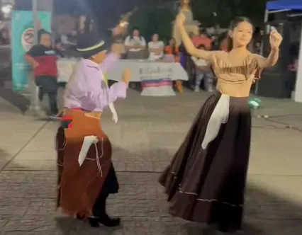 6e8d9141-bc01-4721-96e1-8a5305e7d376