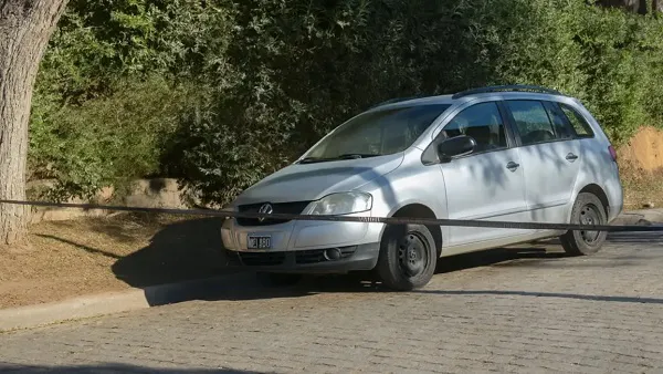 El-auto-de-vicente-Cordeyro