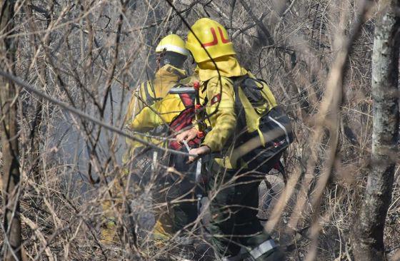 96784-provincias-del-noa-y-nacion-trabajan-para-fortalecer-los-sistemas-de-respuesta-ante-incendios-forestales-en-la-region