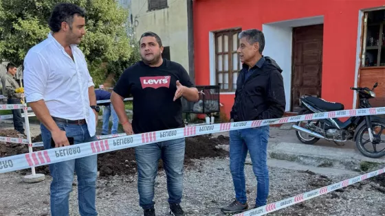 100505-la-provincia-avanza-en-metan-con-el-recambio-de-conexiones-domiciliarias