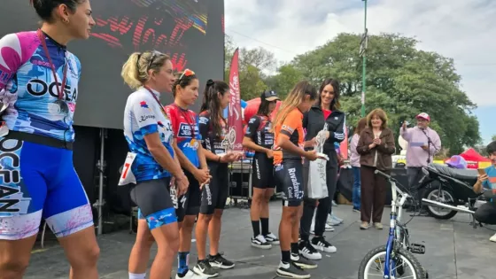 101402-mas-de-260-ciclistas-participaron-de-la-tradicional-competencia-saltenia