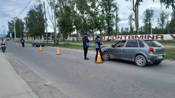 98423-policia-de-salta-controlo-a-mas-de-11-mil-vehiculos-en-la-provincia