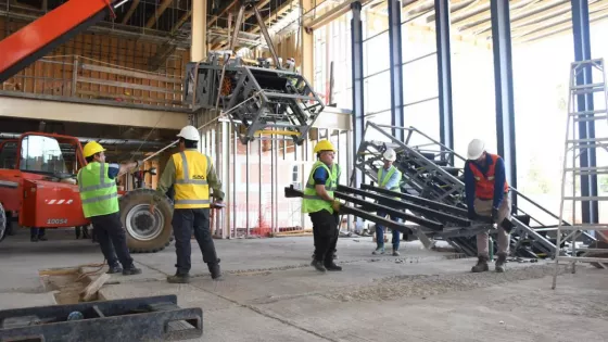 16364-la-ampliacion-del-aeropuerto-de-salta-tiene-un-50-de-avance-el-gobernador-recorrio-las-obras