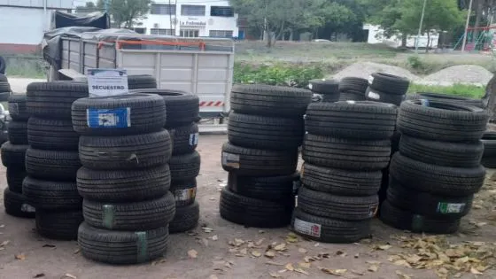 98293-secuestro-de-un-importante-cargamento-de-contrabando-en-un-control-preventivo-20241018153838