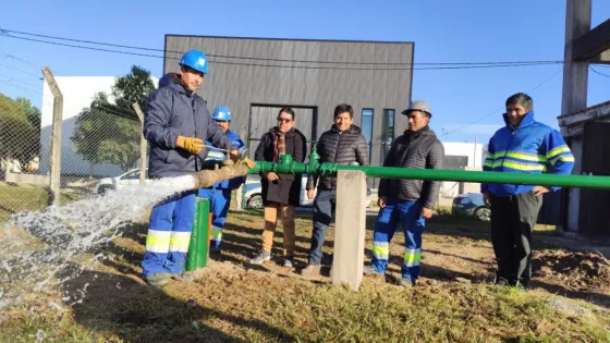101955-aguas-del-norte-reactivo-el-pozo-de-barrio-docente-sur-y-mejoro-el-servicio-para-mas-de-4000-vecinos-de-la-zona