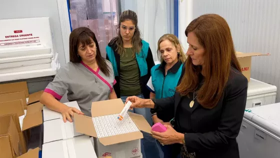 100509-la-provincia-recibio-la-primera-partida-de-vacunas-contra-la-gripe-2025