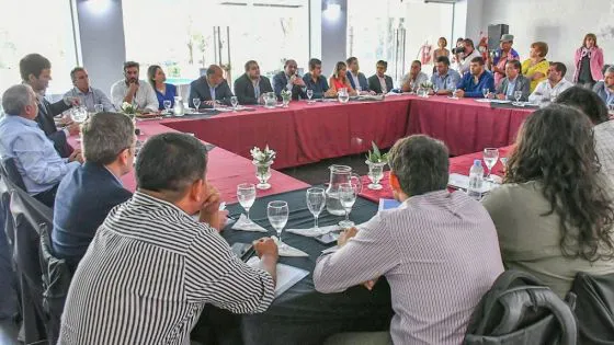 98447-nueva-reunion-por-el-presupuesto-2025-las-consultas-se-realizaran-maniana-en-anta