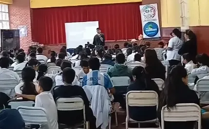 Captura de pantalla 2025-04-29 185841