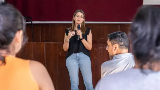 99556-desde-su-creacion-la-secretaria-de-las-mujeres-capacito-a-mas-de-15000-personas-en-ley-micaela