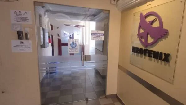 La-justicia-ordeno-a-Neofenix-a-restituir-los-equipos-al-hospital-Materno-Infantil