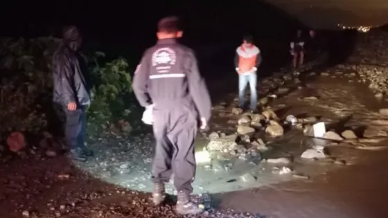 98568-intenso-trabajo-de-seguridad-por-el-temporal-en-salta
