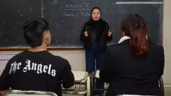 103925-continua-el-fortalecimiento-de-ofertas-educativas-para-finalizar-la-primaria-y-el-secundario