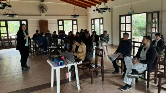 98082-se-capacita-a-los-profesionales-que-integran-la-red-de-tele-acv